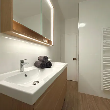 דירה L'adresse Secrete