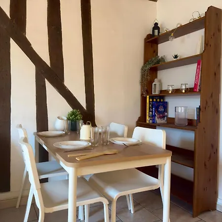 דירה L'adresse Secrete פונטנבלו