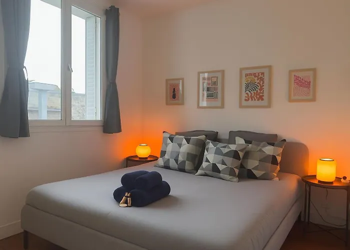 L'adresse Secrete פונטנבלו